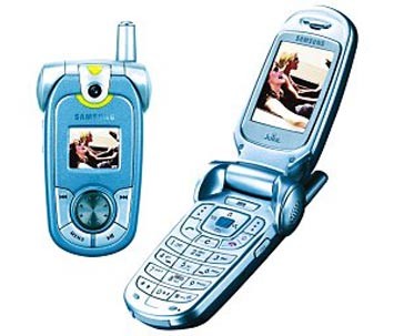 Samsung X900